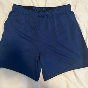 Nike gym shorts XXL